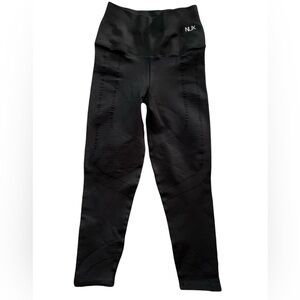 NUX Black High-Waist Seamless Leggings